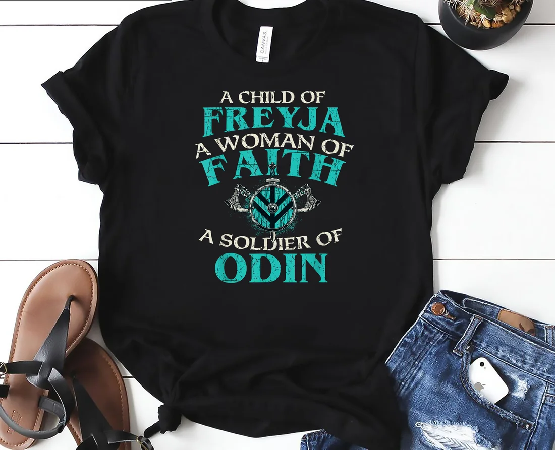 A Child Of Freyja - Nordic Viking Warrior Norse Mythology T-Shirt